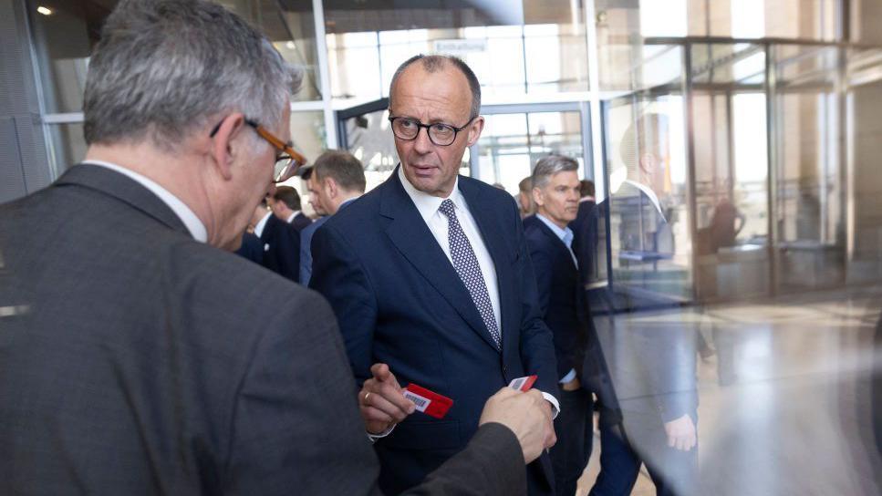 Friedrich Merz voting on 18 March 2025