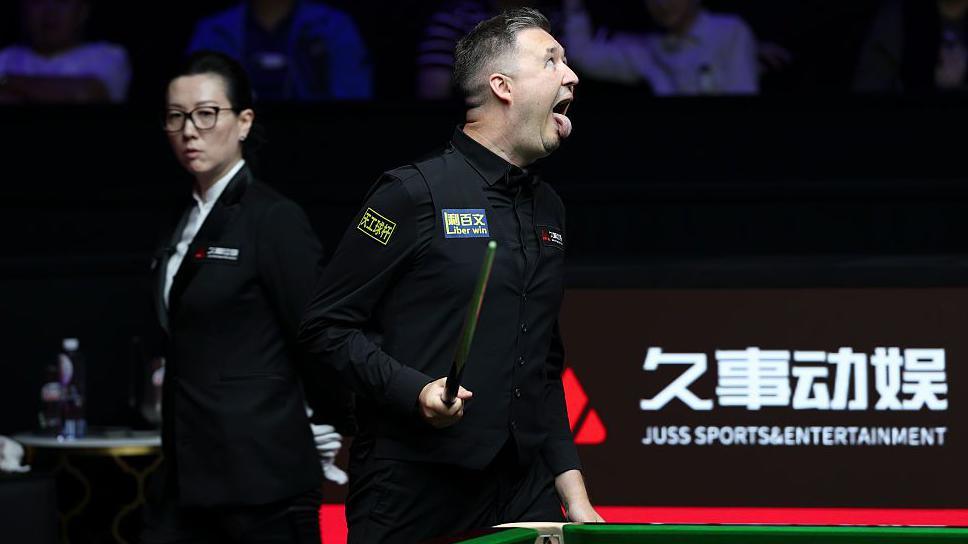 Kyren Wilson celebrates
