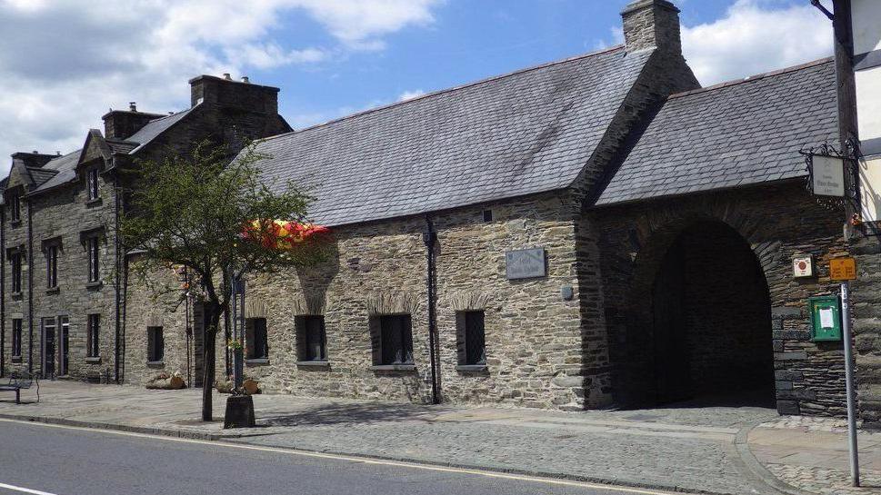 Senedd-dy Owain Glyndwr