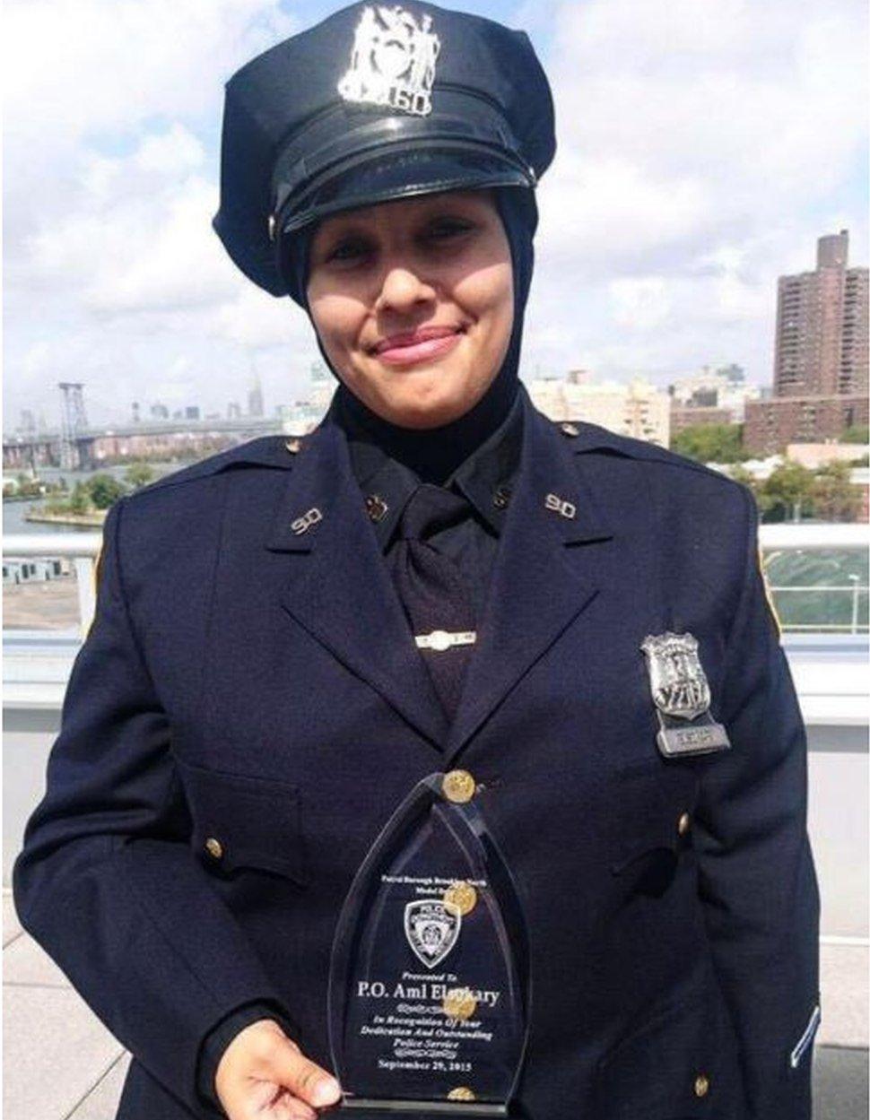 Elsokary was awarded for running into a burning building to rescue a toddler and grandmother