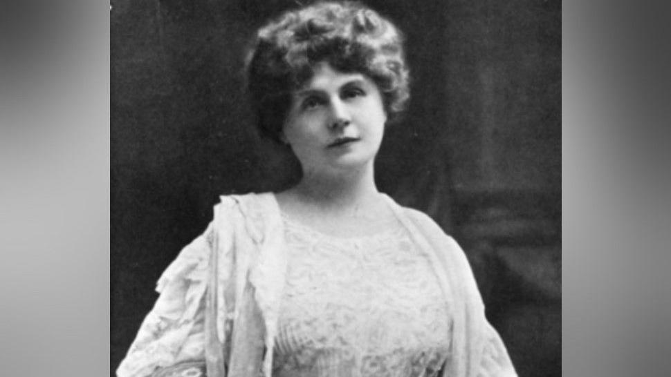 Marie Corelli 