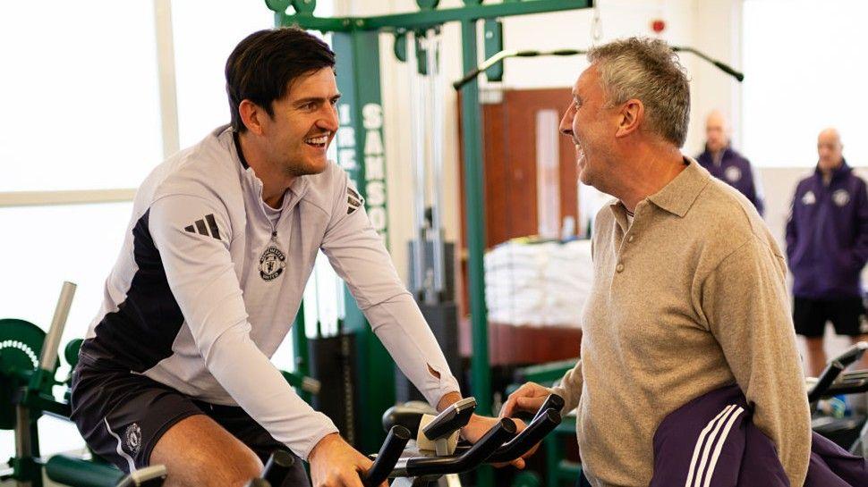 Manchester United defender Harry Maguire (left)