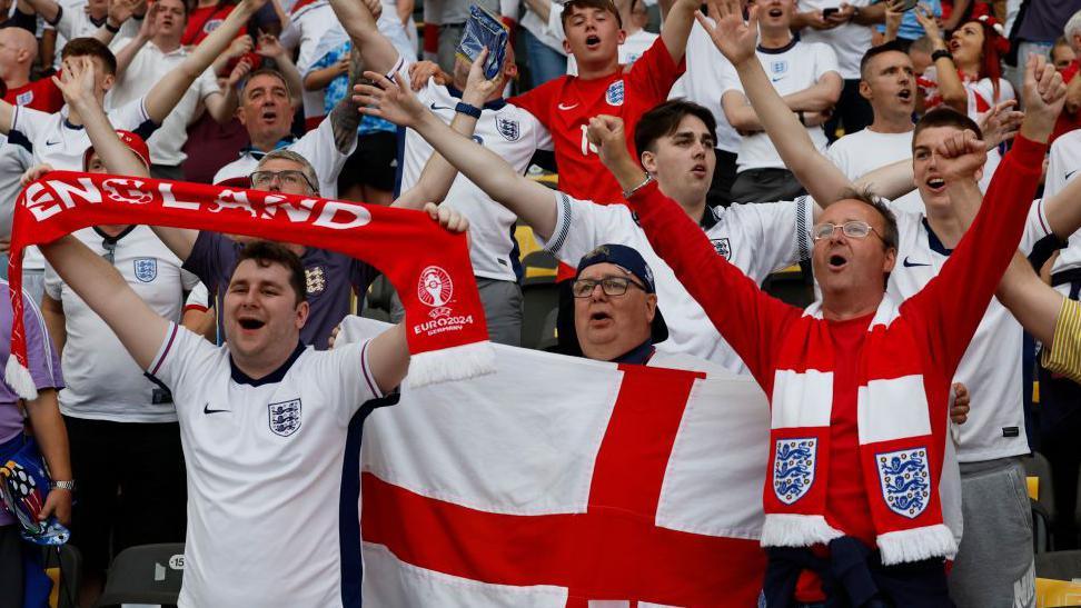  England fans before the UEFA EURO 2024 final 