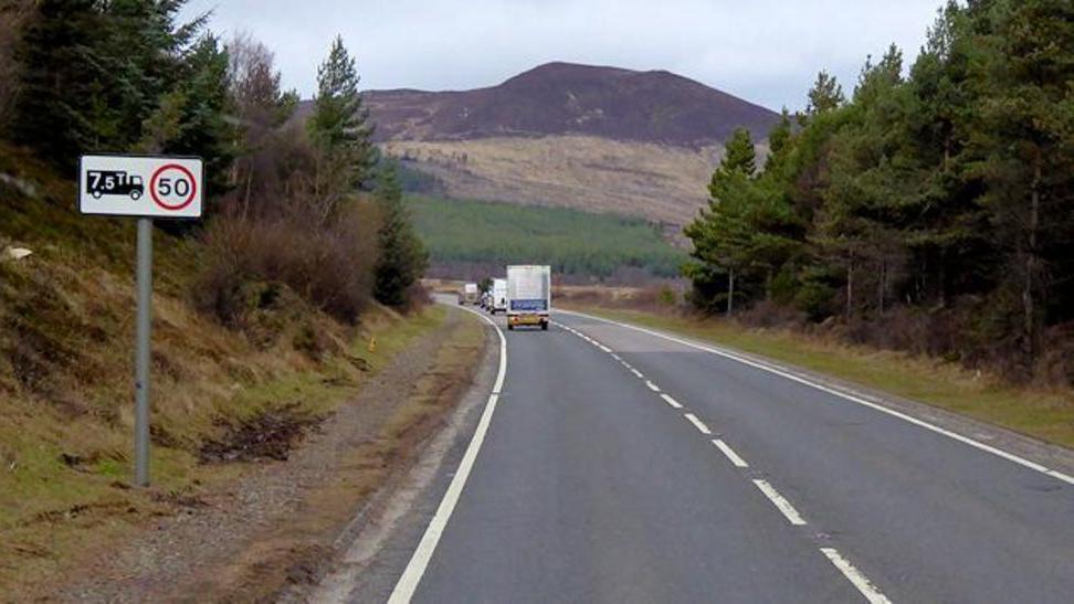 An A9 aig a' Mhòigh