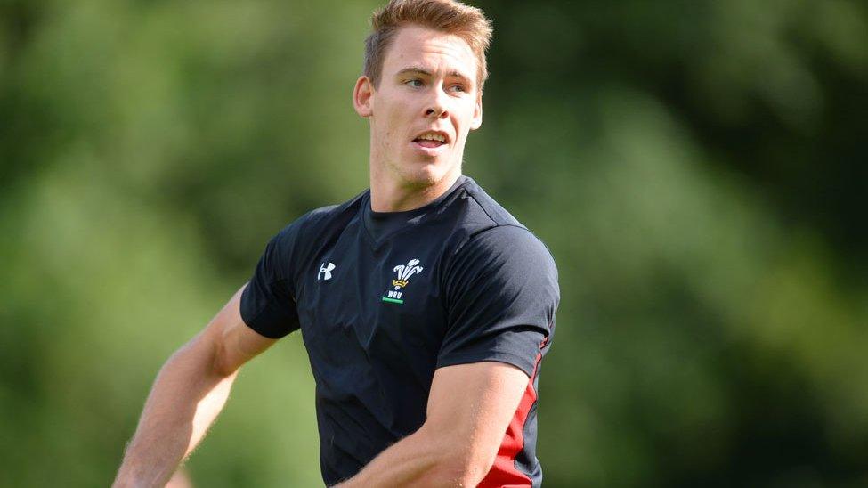 Liam Williams in training with Wales