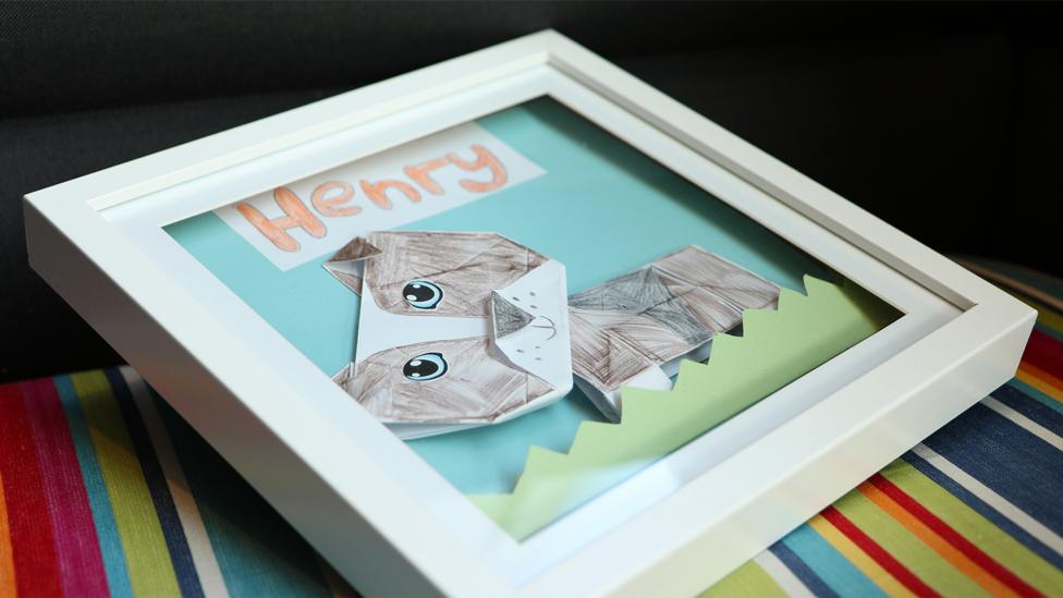 The frame viewed at an angle, to show its thickness and depth.