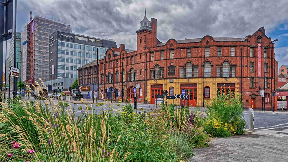 national-emergency-services-museum-building-from-outside.