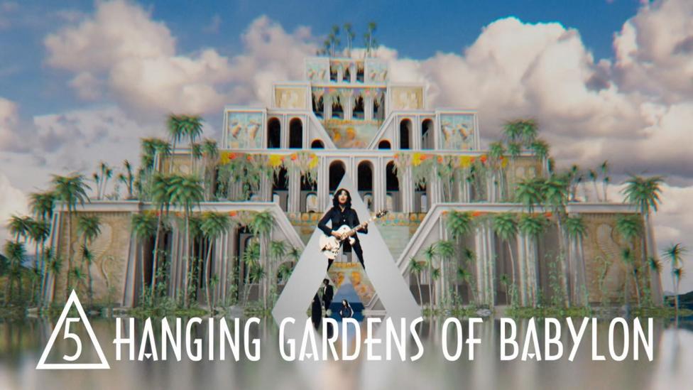 Singers next to the hanging gardens of babylon