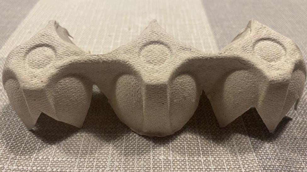 Blue Peter - Bat decoration make.