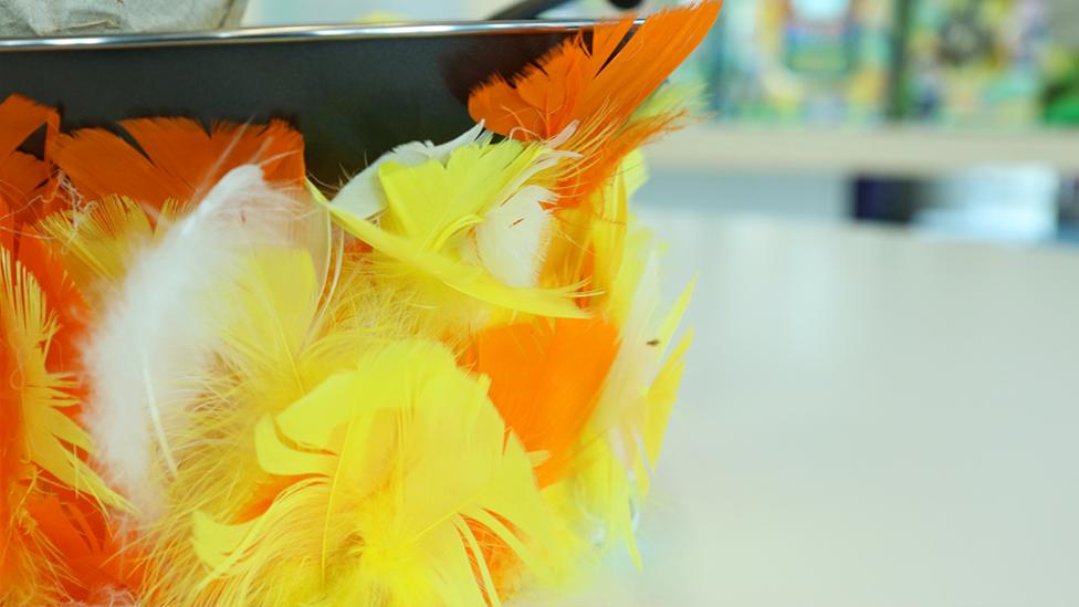 A fried egg bonnet.