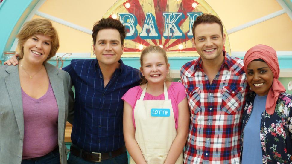 Sam, Mark, Allegra and Nadia with heat 8 winner, Lottie.