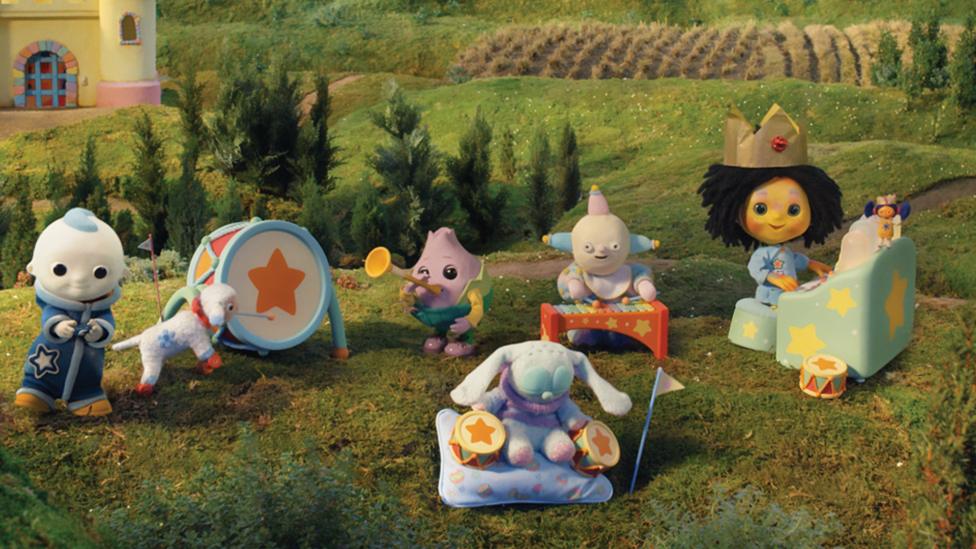 Get To Know The Characters From Moon And Me The New CBeebies Show 