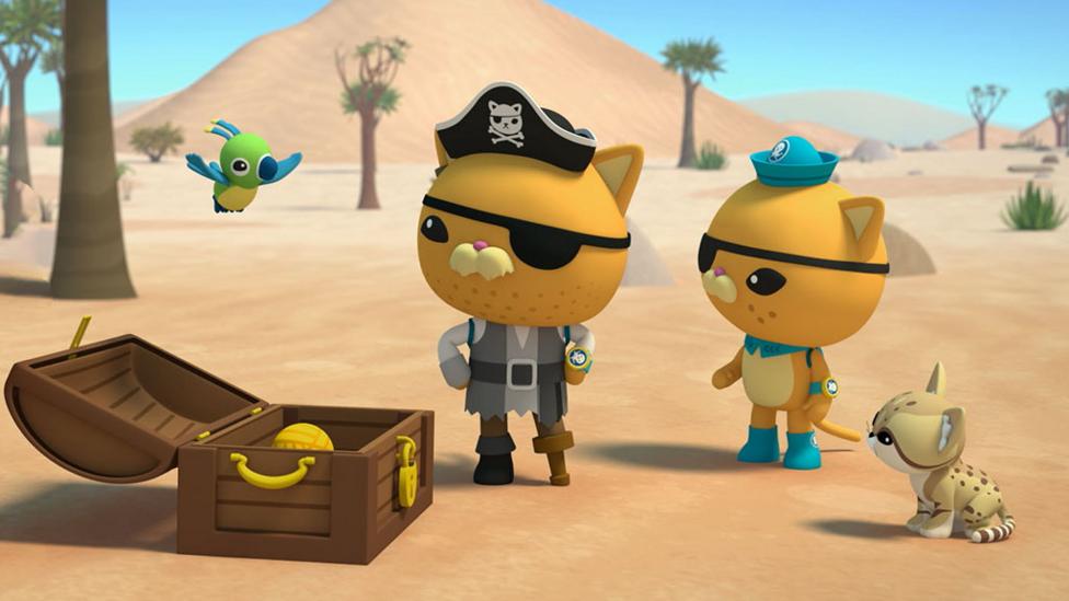 Octo-agent Calico Jack with Kwazii infront of treasure chest.