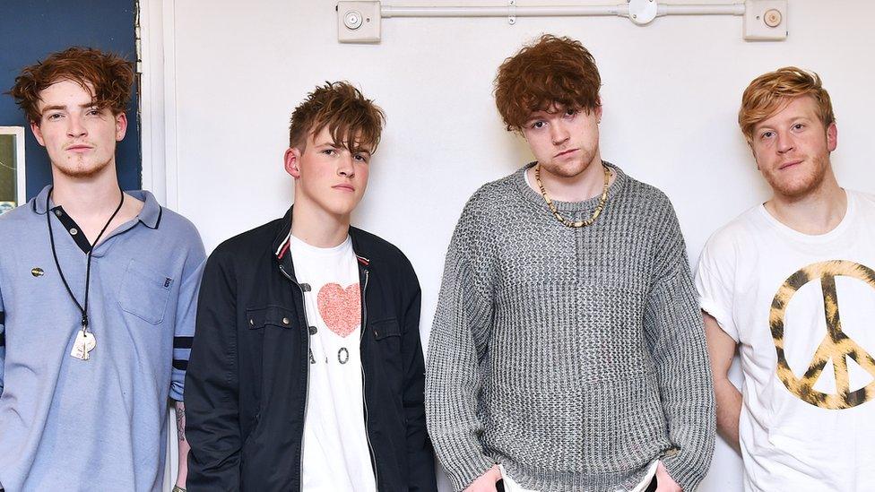 Viola Beach