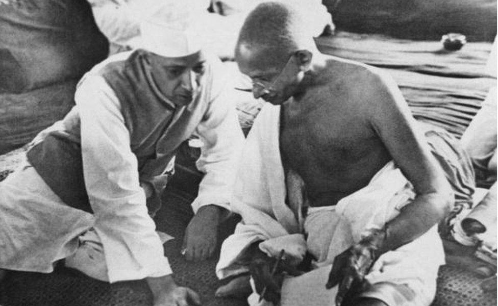 Jawaharlal Nehru and Mahatma Gandhi at the 1942 Congress session at which the Quit India Resolution was passed, calling for India's independence from British rule