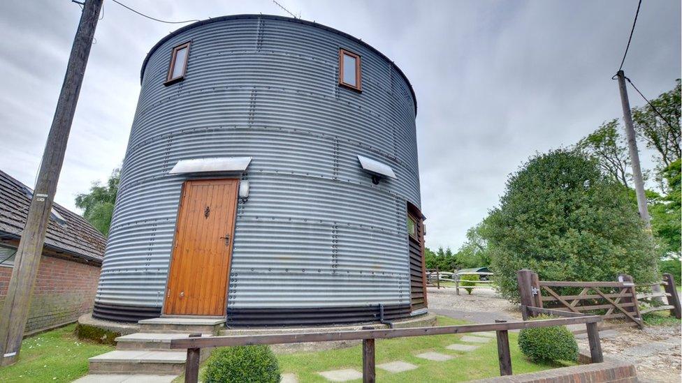 The Corn Bin holiday let made from a grain silo