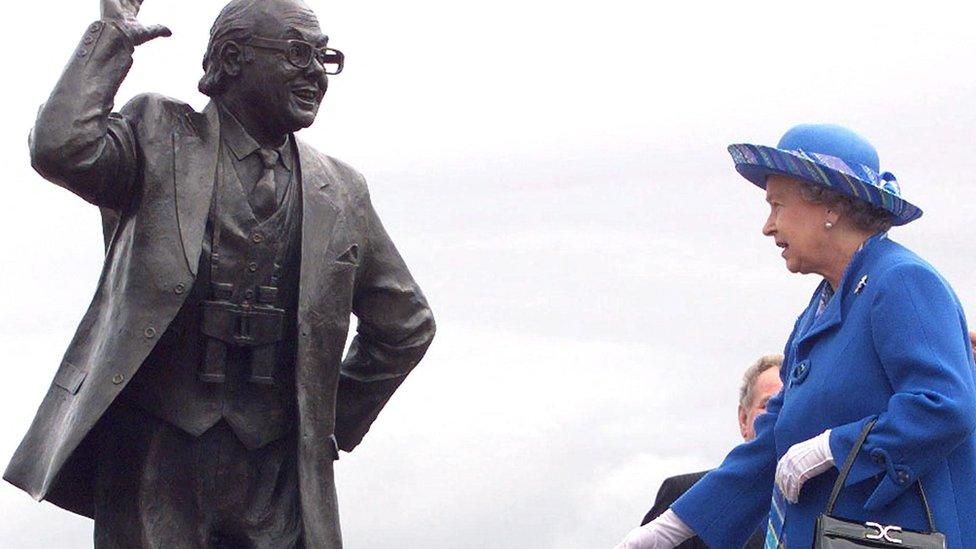 The Queen unveiling Eric Morecambe statue