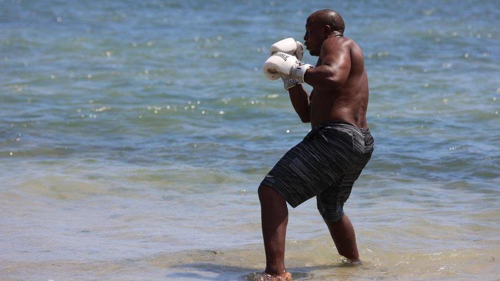 Karim Mandonga training by the Indian Ocean