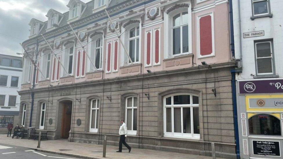 st helier town hall