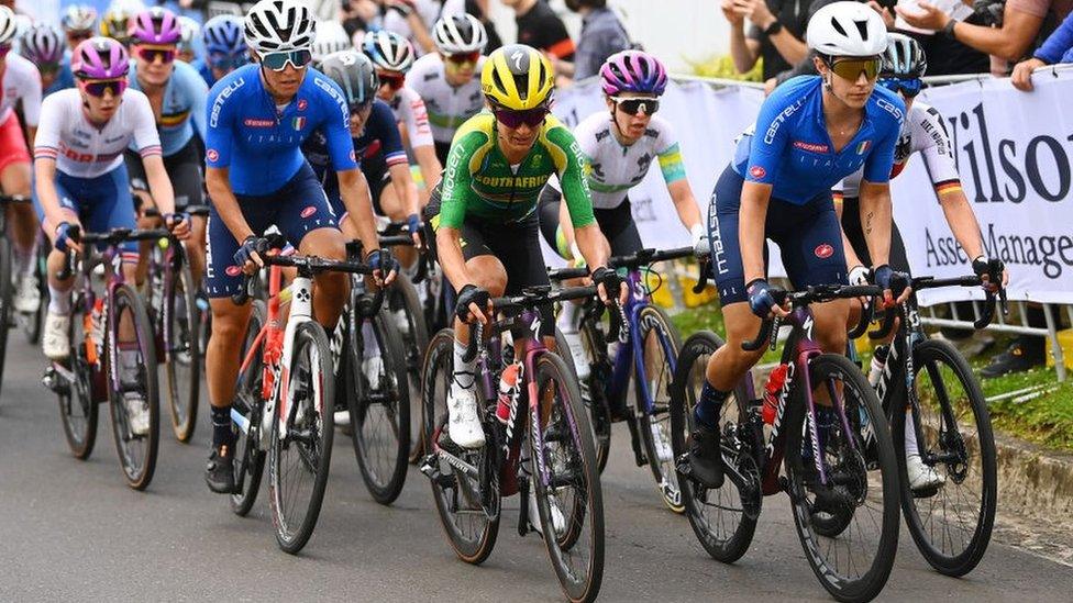 Cycling championships should prompt Glasgow clean up BBC News