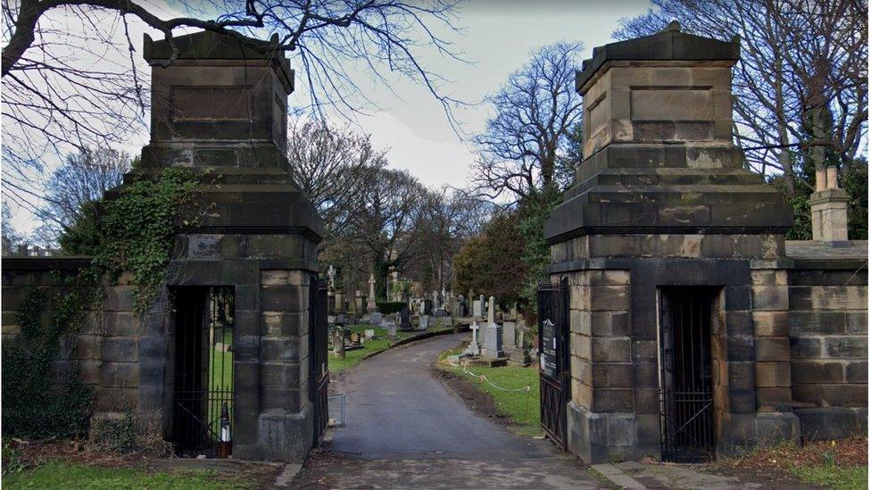 Entrance to Jesmond cemetery