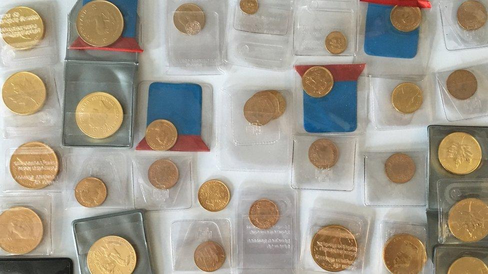 Seized gold coins (pic courtesy FIOD)