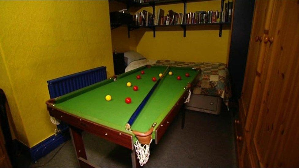 Andrew Gosden bedroom 2009