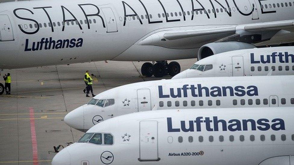 Lufthansa planes