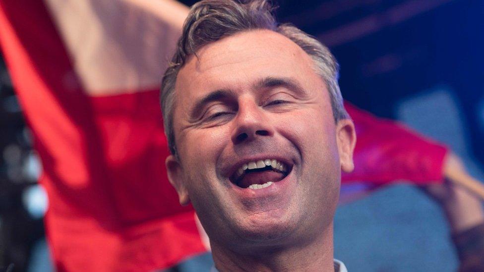 Norbert Hofer sings on stage at final election rally (20 May)