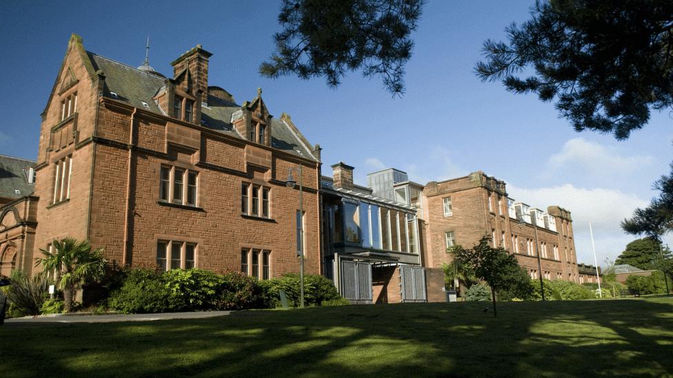 Dumfries campus