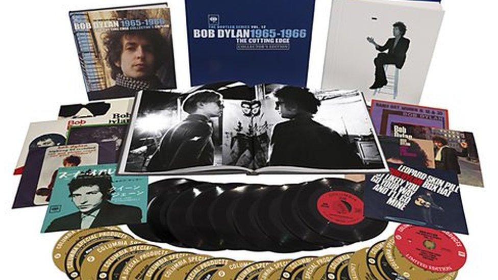 Bob Dylan box set contents