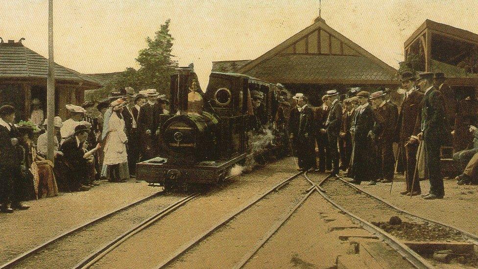 Old photograph of the railway in the Victorian era