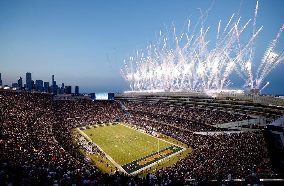 A view of the Soldier Field stadium before kick-off in the NFL match between the Chicago Bears and the Minnesota Vikings. Photo by Michael Reaves