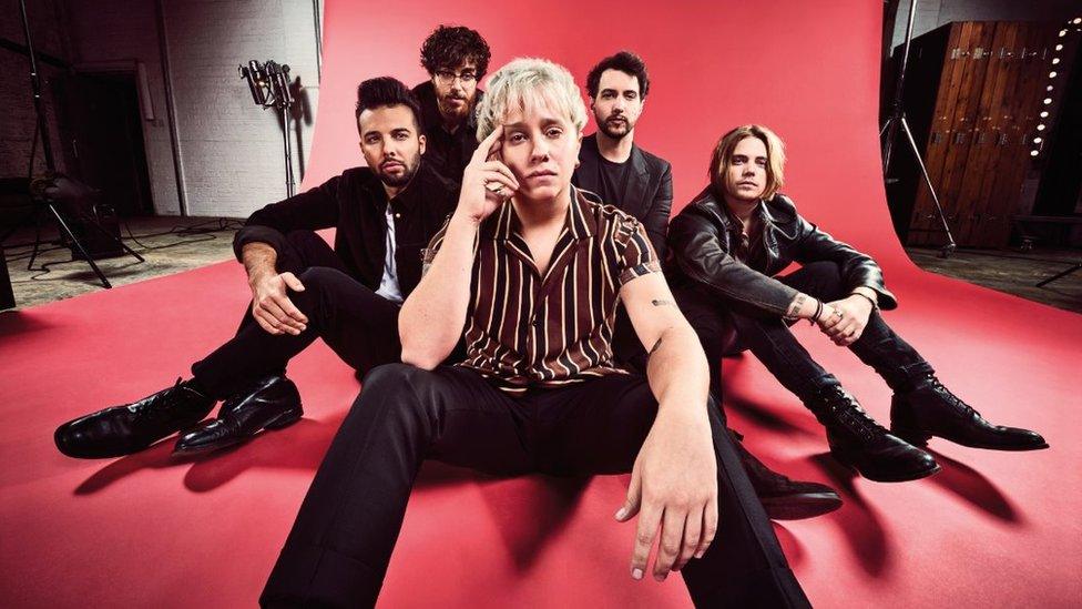 Nothing But Thieves