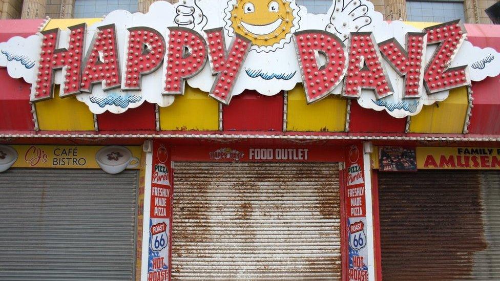 Closed shop on Blackpool promenade