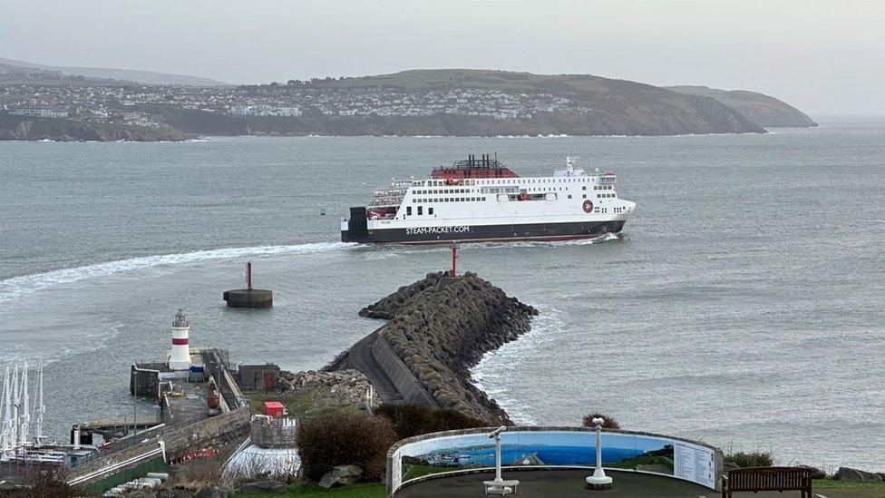 Manxman leaving Douglas Harbour