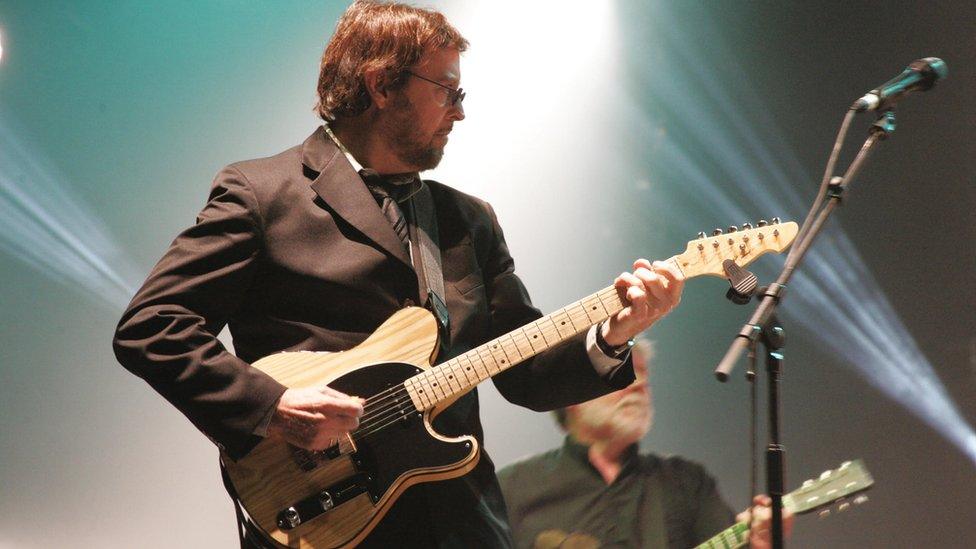 Jerry Donahue at Cropredy Festival in the UK