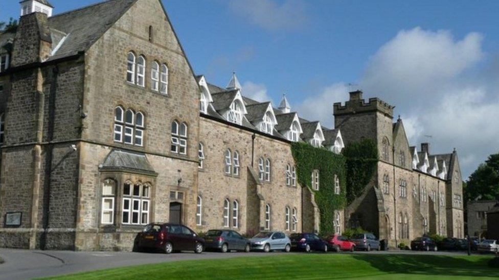 Giggleswick School