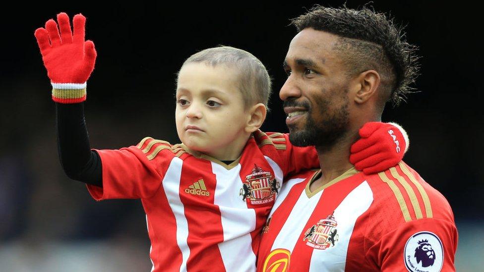 Bradley Lowery with Jermain Defoe