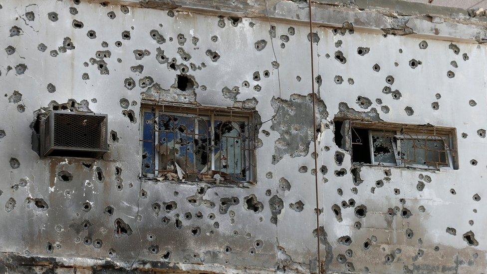 Bullet-ridden building in Awamiya, Saudi Arabia (9 August 2017)