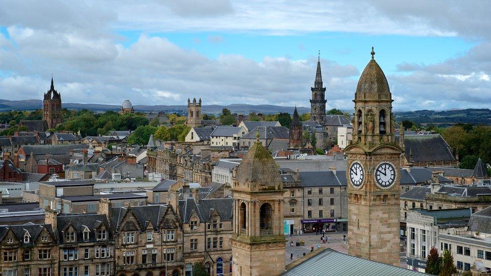 Paisley skyline