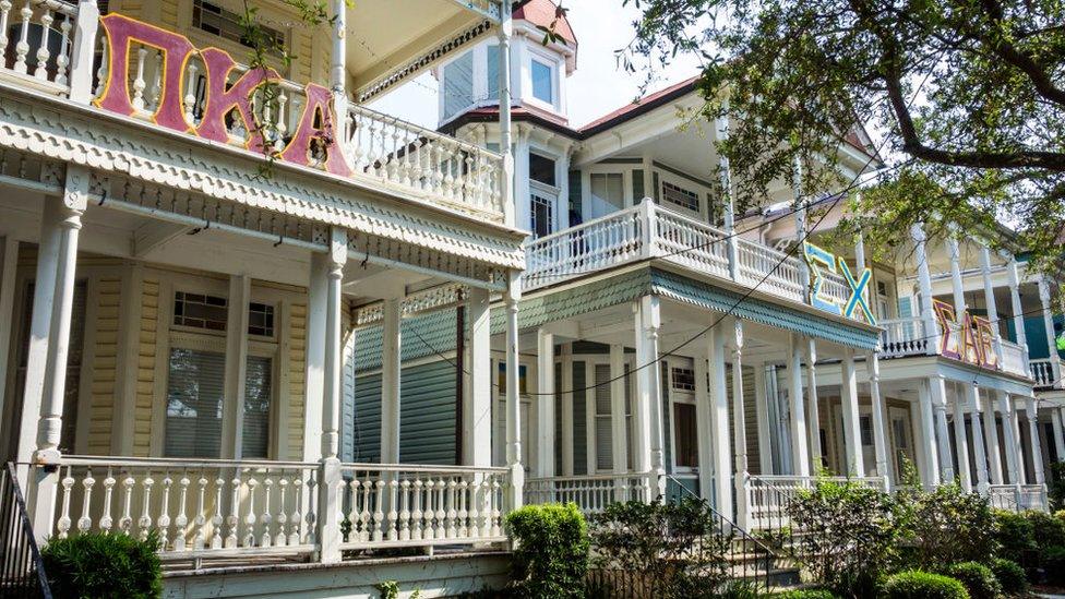 South Carolina, Charleston, College of Charleston, Greek life, Pi Kappa Alpha, Sigma Chi, fraternity houses