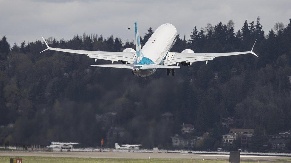 Boeing 737 Max 9 taking off