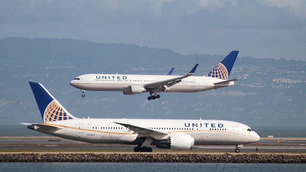 United planes