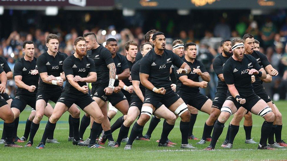 The New Zealand All Blacks perform the Haka during the Rugby Championship match between South Africa and New Zealand at Kingspark Rugby stadium in Durban on 8 October 2016.