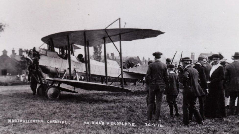 Ding in his plane