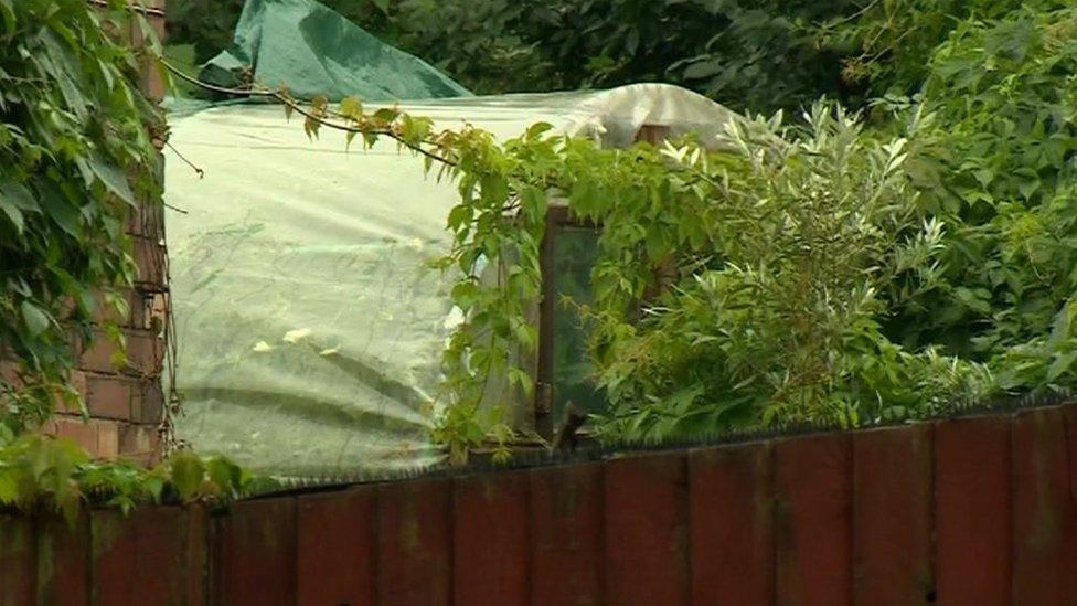 Garden of house in Danethorpe Vale, Sherwood