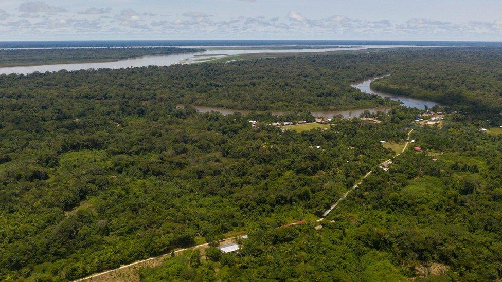 Aerial footage of the Ampiyacu river, Peru