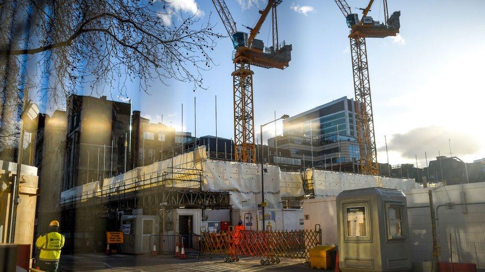 HS2 euston site with cranes