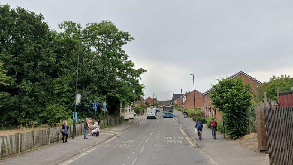 Bus on Cotmanhay Road